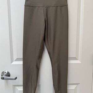 Alo Yoga 7/8 High waist Airlift leggings